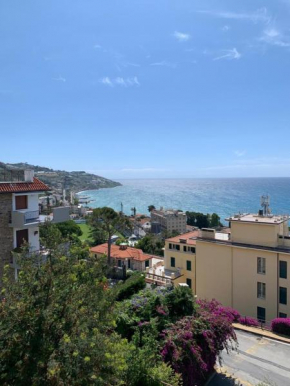 Una terrazza sul mare